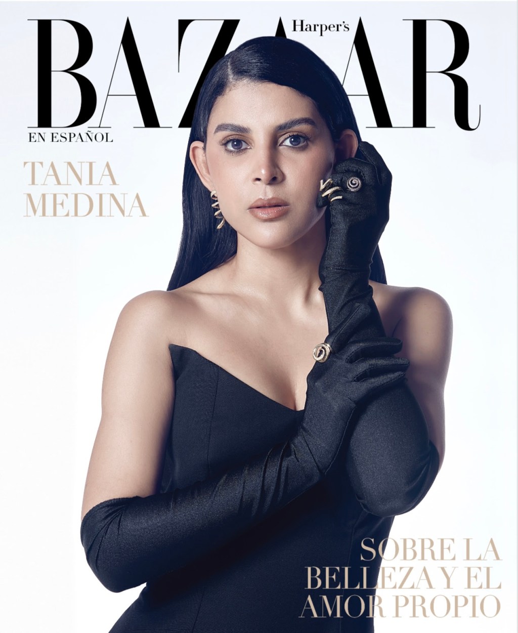 Actualidad: DRA. TANIA MEDINA RNGALANA PORTADA DE HARPER’S BAZAAR.