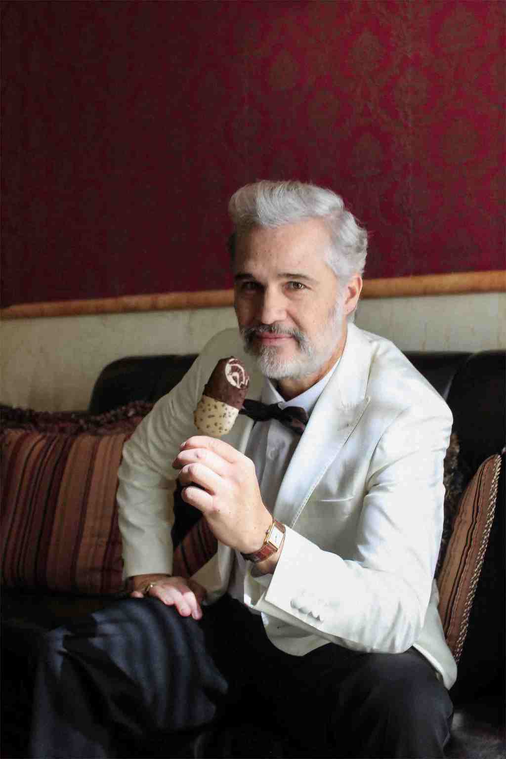 Actualidad: JUAN PABLO MEDINA SE REINVENTA CON EL CHOCOLATE COMO EMBAJADOR DE&nbsp;MAGNUM