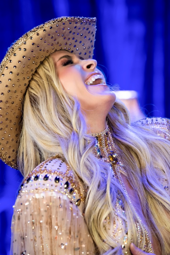 Música: YURI INICIA PROYECTO DE MÚSICA MEXICANA CON «CHEQUE EN BLANCO» JUNTO A LA LEGENDARIA PAQUITA LA DEL&nbsp;BARRIO