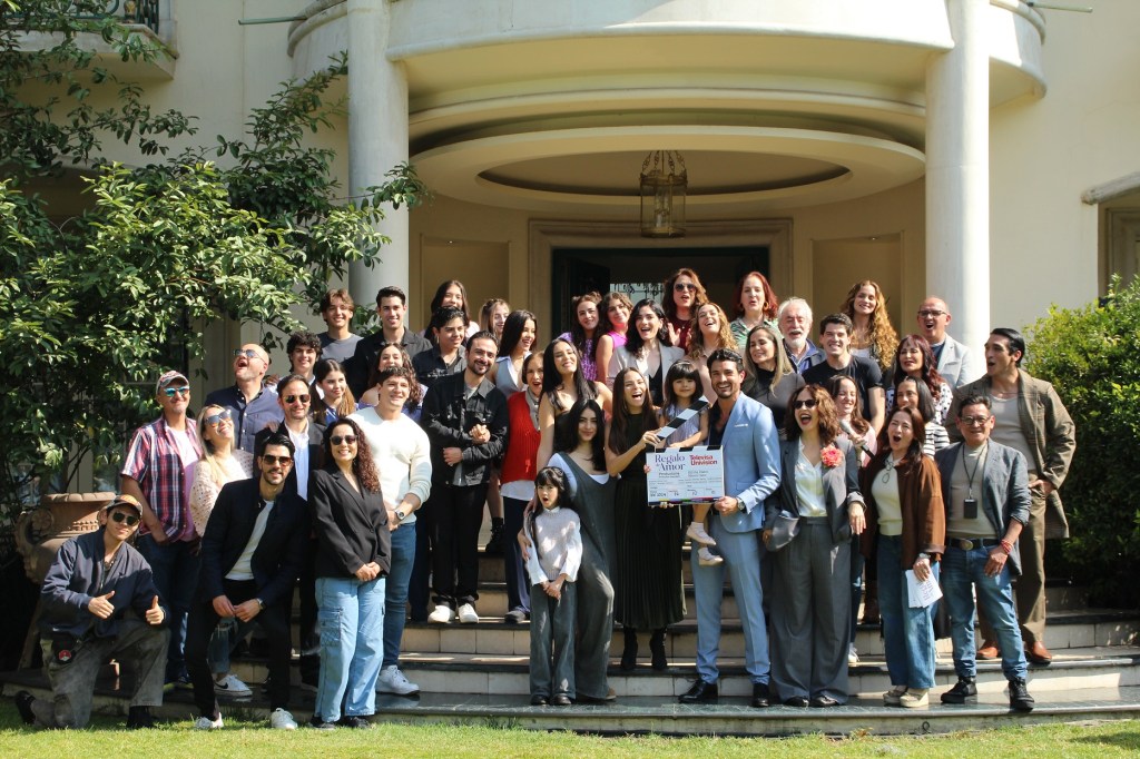 Televisión: REGALO DE AMOR INICIA&nbsp;GRABACIONES