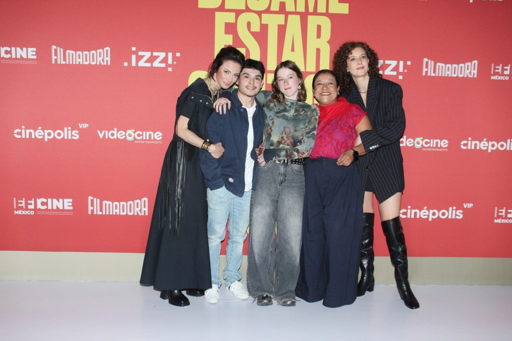 Cine: “DÉJAME ESTAR CONTIGO”, UNA HISTORIA DE AMOR ESPONTÁNEO, SIN FRONTERAS Y PARA TODO&nbsp;PÚBLICO