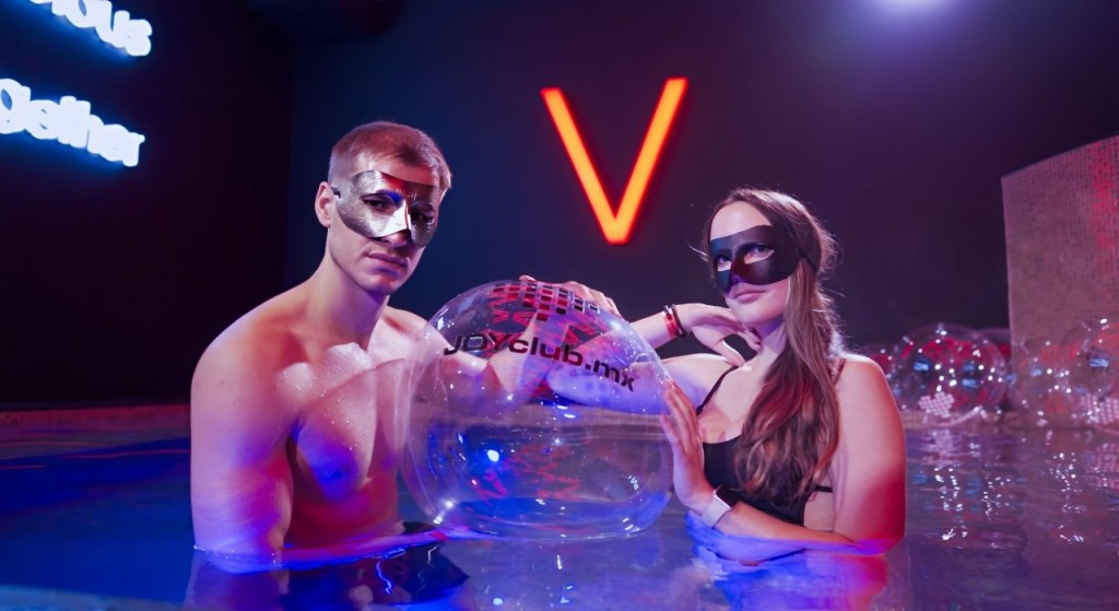 Sexo y más… OCHO LECCIONES SOBRE CÓMO CONSUMIR CONTENIDO PARA&nbsp;ADULTOS